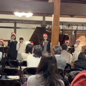 ピアノ教室でハンドベル