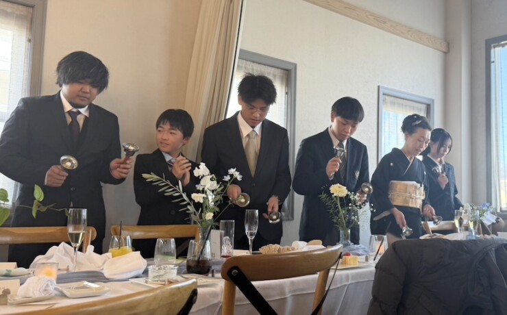 結婚式でハンドベル
